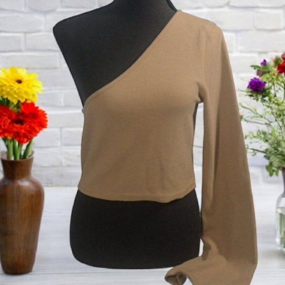 Pol One Shoulder Bell Sleeve Ribbed Top Size Large